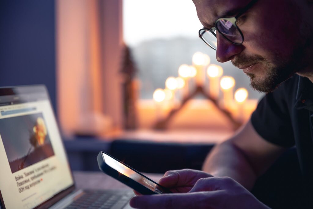 Guide to Healing After Infidelity Through Social Media